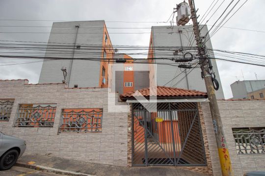 Fachada de apartamento para alugar com 2 quartos, 50m² em Conjunto Residencial José Bonifácio, São Paulo
