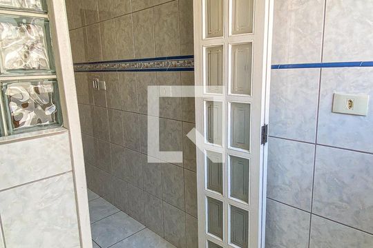 Área de Serviço de apartamento para alugar com 2 quartos, 60m² em Jardim do Estádio, Santo André