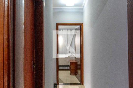 Corredor de casa à venda com 2 quartos, 120m² em Gopoúva, Guarulhos