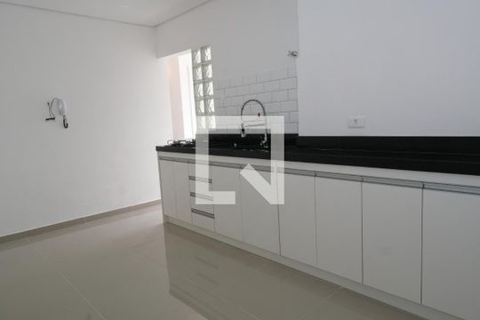 Cozinha de apartamento à venda com 2 quartos, 95m² em Cerqueira César, São Paulo