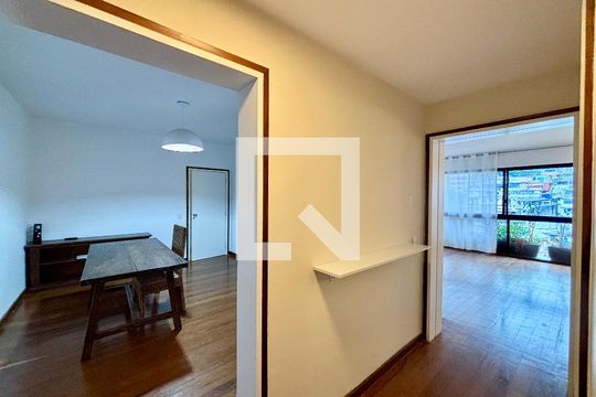 Hall de entrada de apartamento à venda com 4 quartos, 180m² em Gávea, Rio de Janeiro