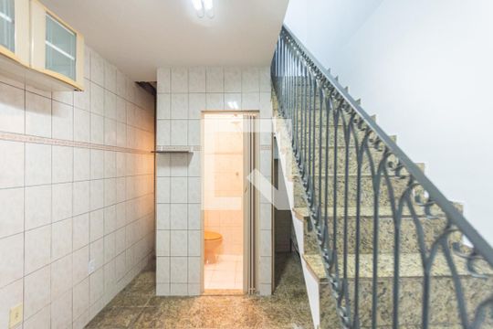 Cozinha (primeiro andar) de casa para alugar com 2 quartos, 70m² em Vila Isabel, Rio de Janeiro