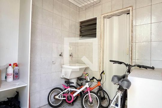 Área de Serviço de casa à venda com 4 quartos, 190m² em Planalto Paulista, São Paulo