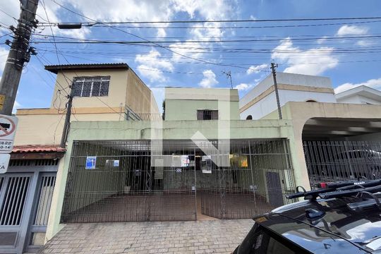 Fachada de casa à venda com 4 quartos, 190m² em Planalto Paulista, São Paulo