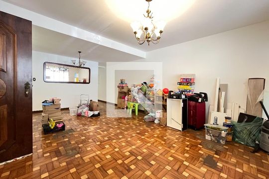 Sala de casa à venda com 4 quartos, 190m² em Planalto Paulista, São Paulo