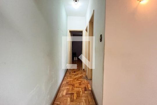Corredor de casa à venda com 4 quartos, 190m² em Planalto Paulista, São Paulo