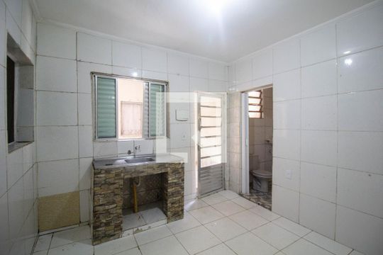 Cozinha de casa para alugar com 1 quarto, 40m² em Jardim Brasil, São Paulo