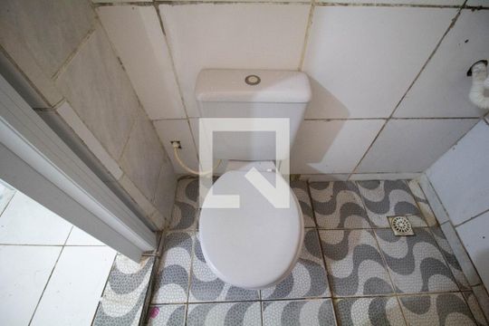 Banheiro de casa para alugar com 1 quarto, 40m² em Jardim Brasil, São Paulo