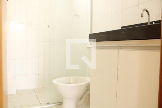 Banheiro Social de apartamento para alugar com 2 quartos, 49m² em Chácara Contagem, Contagem