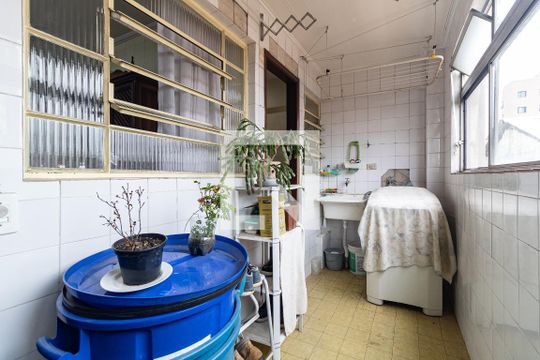Lavanderia  de apartamento à venda com 2 quartos, 127m² em Vila Moinho Velho, São Paulo