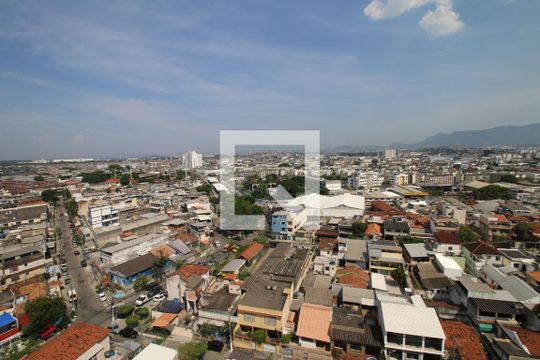 Vista da varanda de apartamento para alugar com 2 quartos, 46m² em Ramos, Rio de Janeiro