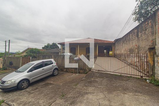 Fachada de kitnet/studio para alugar com 1 quarto, 35m² em Cachoeira, Almirante Tamandaré
