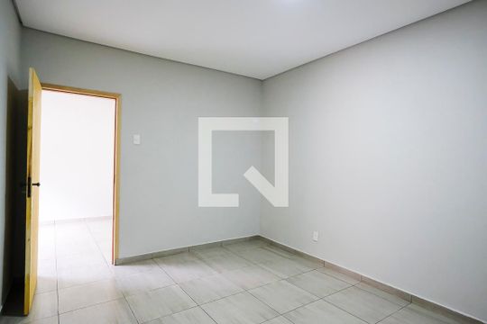 Quarto 1 de casa para alugar com 2 quartos, 72m² em Cerâmica, São Caetano do Sul