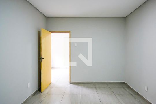 Quarto 1 de casa para alugar com 2 quartos, 72m² em Cerâmica, São Caetano do Sul