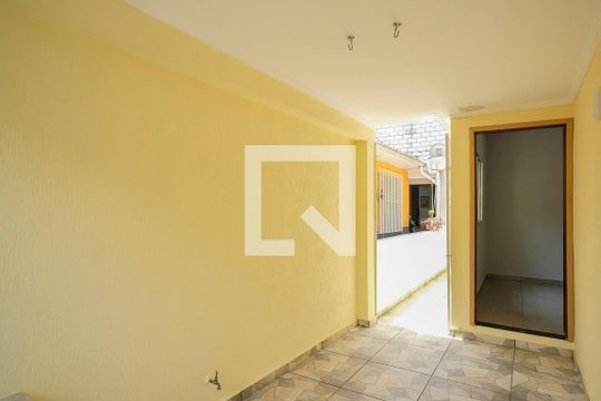 Garagem de casa para alugar com 2 quartos, 72m² em Cerâmica, São Caetano do Sul