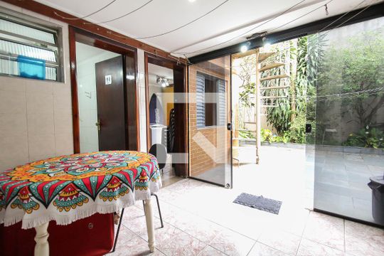 Churrasqueira de casa à venda com 3 quartos, 300m² em Alto da Mooca, São Paulo
