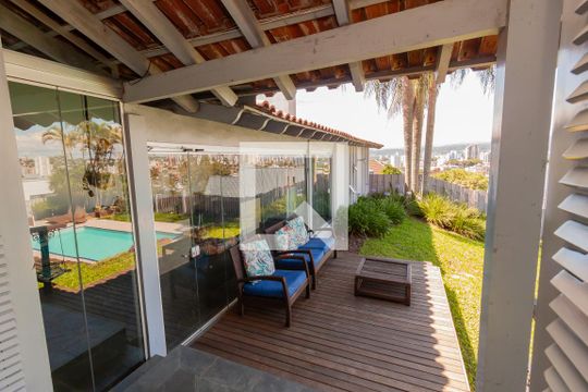 Vista da Sala 2 de casa à venda com 3 quartos, 299m² em Ideal, Novo Hamburgo