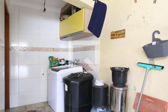 Área de Serviço de casa para alugar com 3 quartos, 89m² em Utinga, Santo André