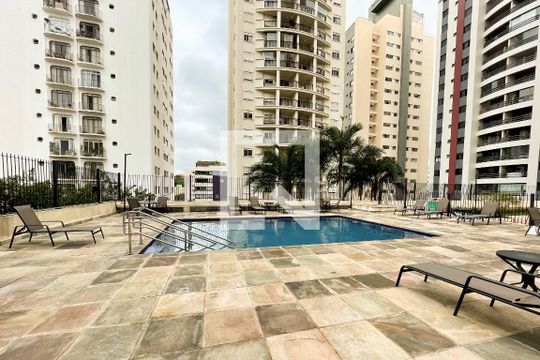 Área comum de apartamento para alugar com 1 quarto, 71m² em Vila Madalena, São Paulo