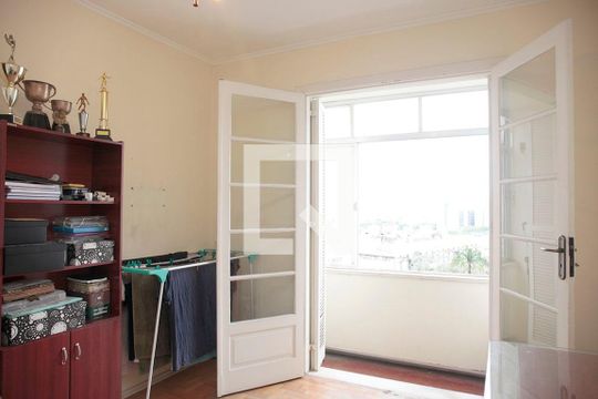 Quarto 1 de apartamento à venda com 3 quartos, 123m² em Centro Histórico, Porto Alegre