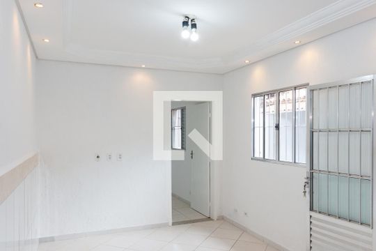 Casa para alugar com 2 quartos, 76m² em Vila Medeiros, São Paulo