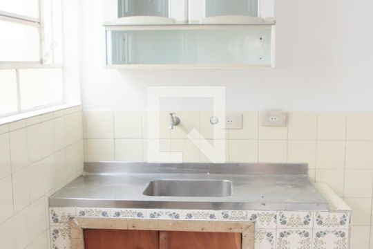 Cozinha de casa para alugar com 1 quarto, 60m² em Centro, Embu das Artes