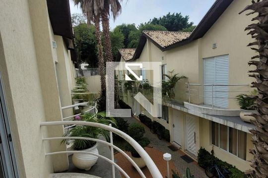 Casa de Condomínio à venda com 2 quartos, 75m² em Vila Ema, São Paulo
