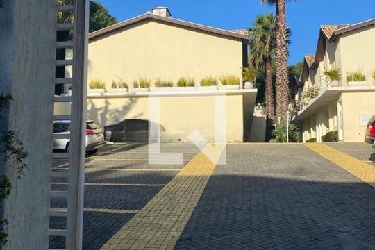 Casa de Condomínio à venda com 2 quartos, 75m² em Vila Ema, São Paulo
