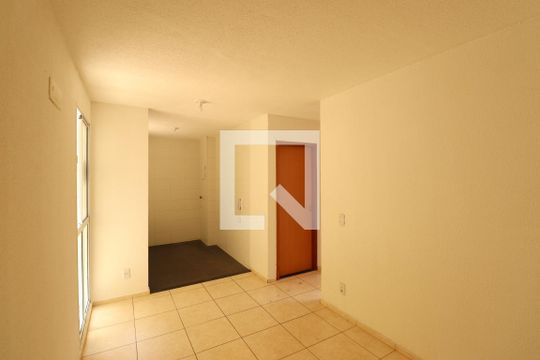 Sala de apartamento para alugar com 2 quartos, 52m² em Vila Lage, São Gonçalo