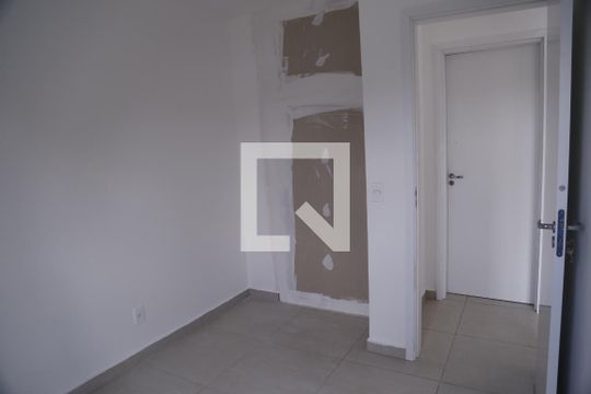 Quarto 1 de apartamento à venda com 2 quartos, 48m² em Vila Santa Edwiges, São Paulo