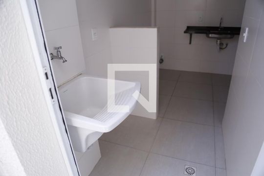 Área de Serviço de apartamento à venda com 2 quartos, 48m² em Vila Santa Edwiges, São Paulo