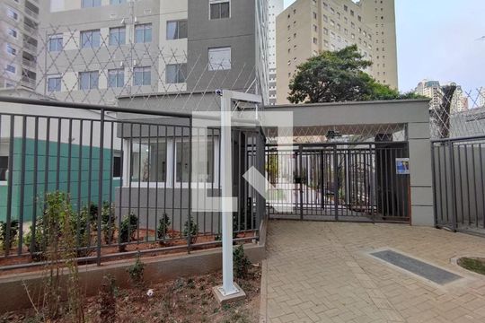Fachada de apartamento para alugar com 1 quarto, 36m² em Liberdade, São Paulo