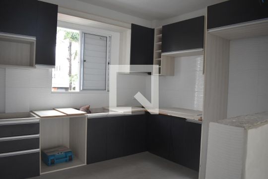 Cozinha de apartamento para alugar com 3 quartos, 123m² em Santa Quitéria, Curitiba