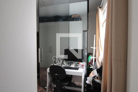 Suite de casa à venda com 3 quartos, 455m² em Lins de Vasconcelos, Rio de Janeiro