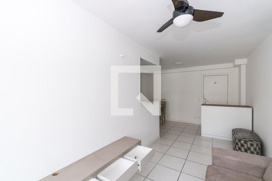 Sala de apartamento à venda com 2 quartos, 65m² em Penha, Rio de Janeiro