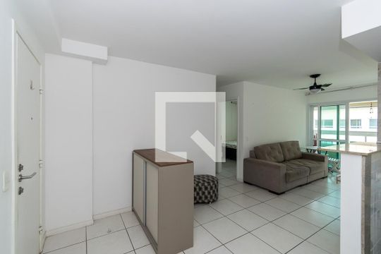 Sala de apartamento à venda com 2 quartos, 65m² em Penha, Rio de Janeiro