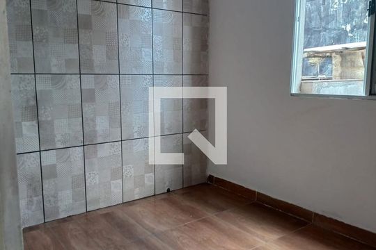 Casa à venda com 6 quartos, 180m² em Cangaíba, São Paulo