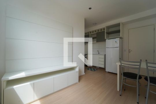 Sala de apartamento para alugar com 2 quartos, 36m² em Barra Funda, São Paulo