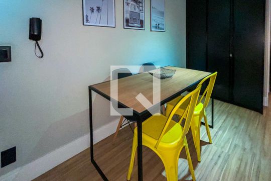 Sala de apartamento para alugar com 1 quarto, 36m² em Sumarezinho, São Paulo
