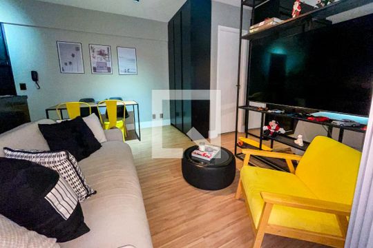 Sala de apartamento para alugar com 1 quarto, 36m² em Sumarezinho, São Paulo