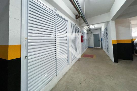 Depósito de apartamento para alugar com 2 quartos, 102m² em Vila Olímpia, São Paulo