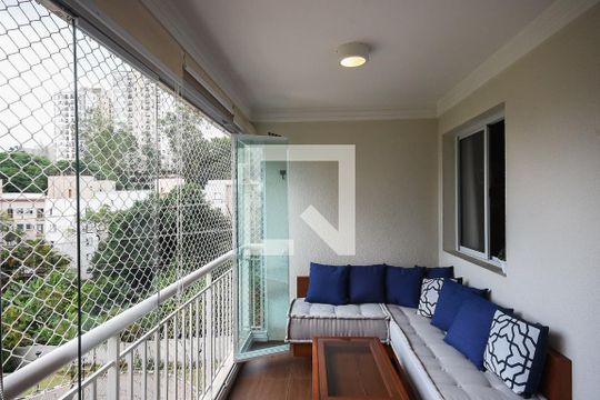 Varanda de apartamento para alugar com 3 quartos, 124m² em Vila Andrade, São Paulo