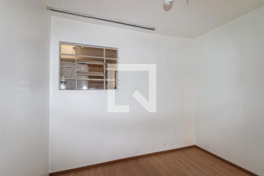 Quarto 2 de casa à venda com 3 quartos, 170m² em Jardim das Américas, Curitiba