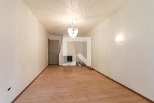 Sala de TV de casa à venda com 3 quartos, 170m² em Jardim das Américas, Curitiba