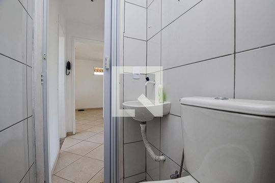 Banheiro de apartamento para alugar com 1 quarto, 60m² em Icaraí, Niterói
