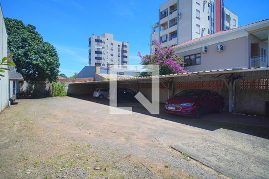 Garagem de casa à venda com 4 quartos, 280m² em Scharlau, São Leopoldo
