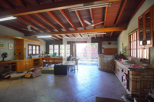 Sala 1 de casa à venda com 4 quartos, 280m² em Scharlau, São Leopoldo