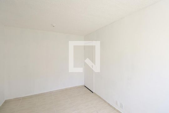 Sala de apartamento para alugar com 2 quartos, 42m² em Nova Cidade, São Gonçalo