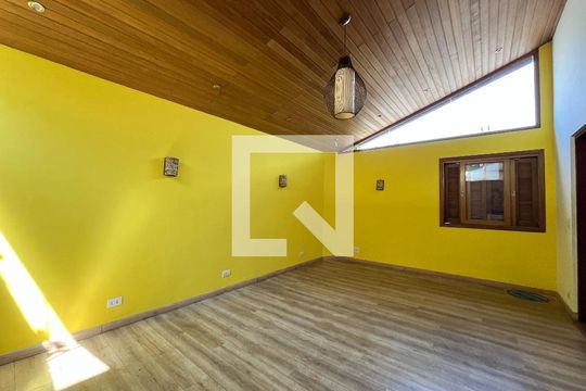 Sala de TV de casa à venda com 3 quartos, 180m² em Planalto Paulista, São Paulo