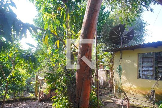 Área externa de casa à venda com 3 quartos, 120m² em Feitoria, São Leopoldo